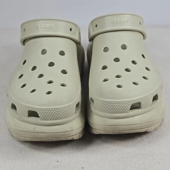 Crocs Platform Sandles/Clogs - Picture 8 of 10